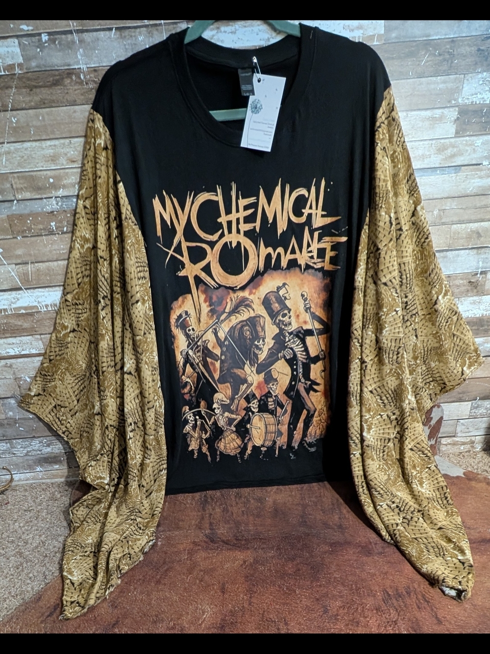 New Handcrafted My Chemical Romance Black Parade Graphic W Boho Bat Winged Sleev